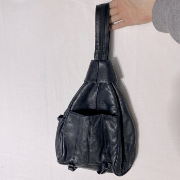 Vintage 90s Black Faux Leather Convertible Shoulder Bag  Backpack - Picture 3 of 16